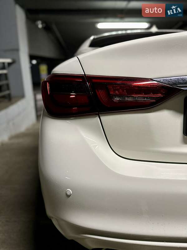 Седан Infiniti Q50 2018 в Одессе