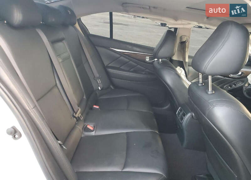 Седан Infiniti Q50 2018 в Одесі