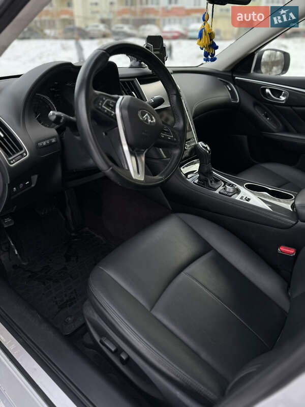 Седан Infiniti Q50 2018 в Харкові