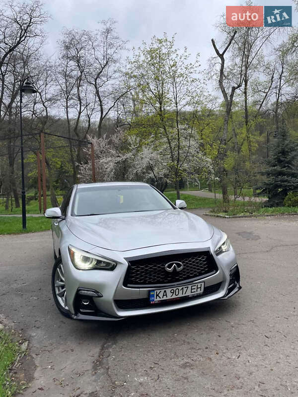 Седан Infiniti Q50 2017 в Киеве