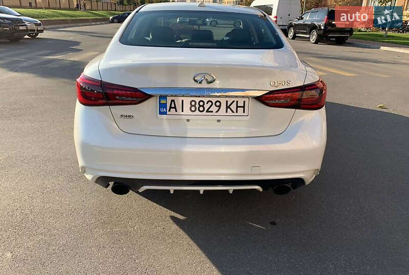Седан Infiniti Q50 2017 в Киеве
