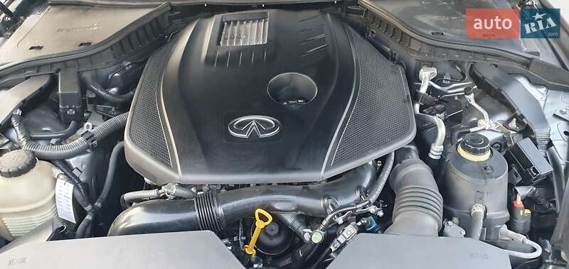 Седан Infiniti Q50 2016 в Києві
