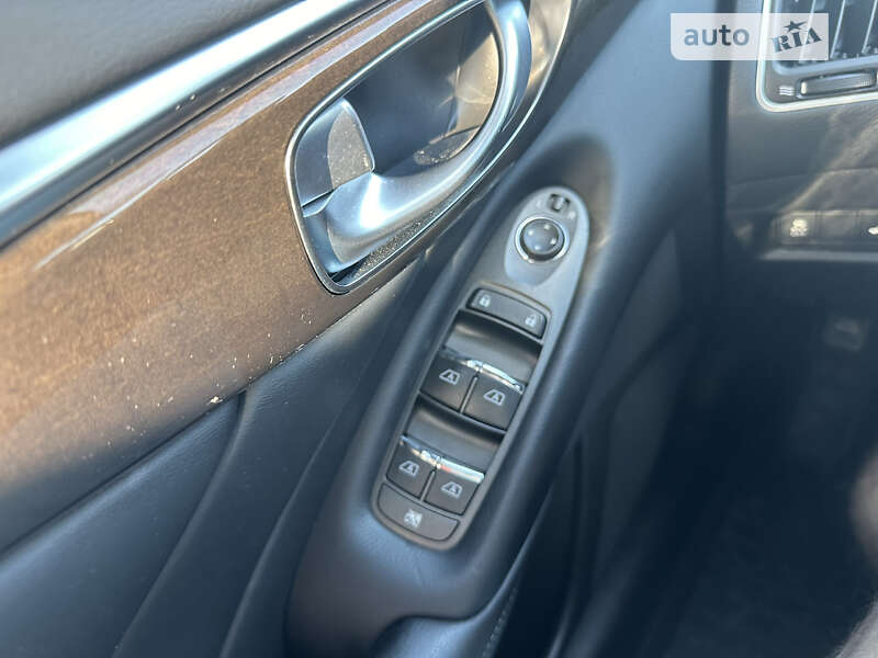 Седан Infiniti Q50 2018 в Киеве