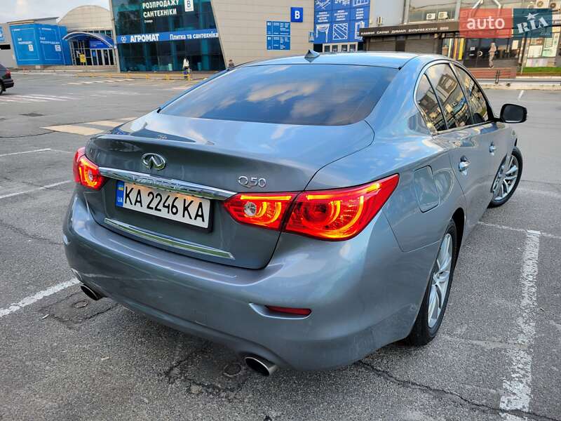 Седан Infiniti Q50 2016 в Киеве