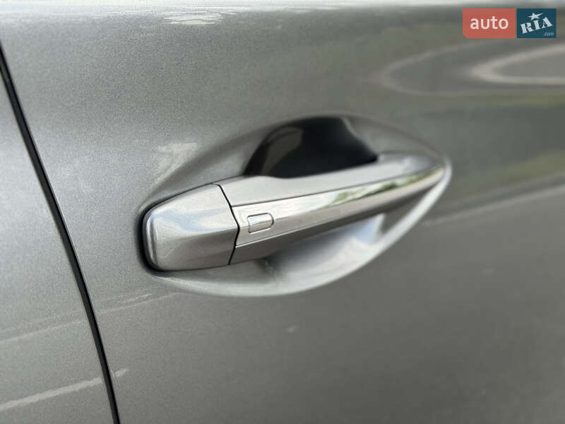 Седан Infiniti Q50 2017 в Хмельницком фото 9 Седан Infiniti Q50 2017 в Хмельницком