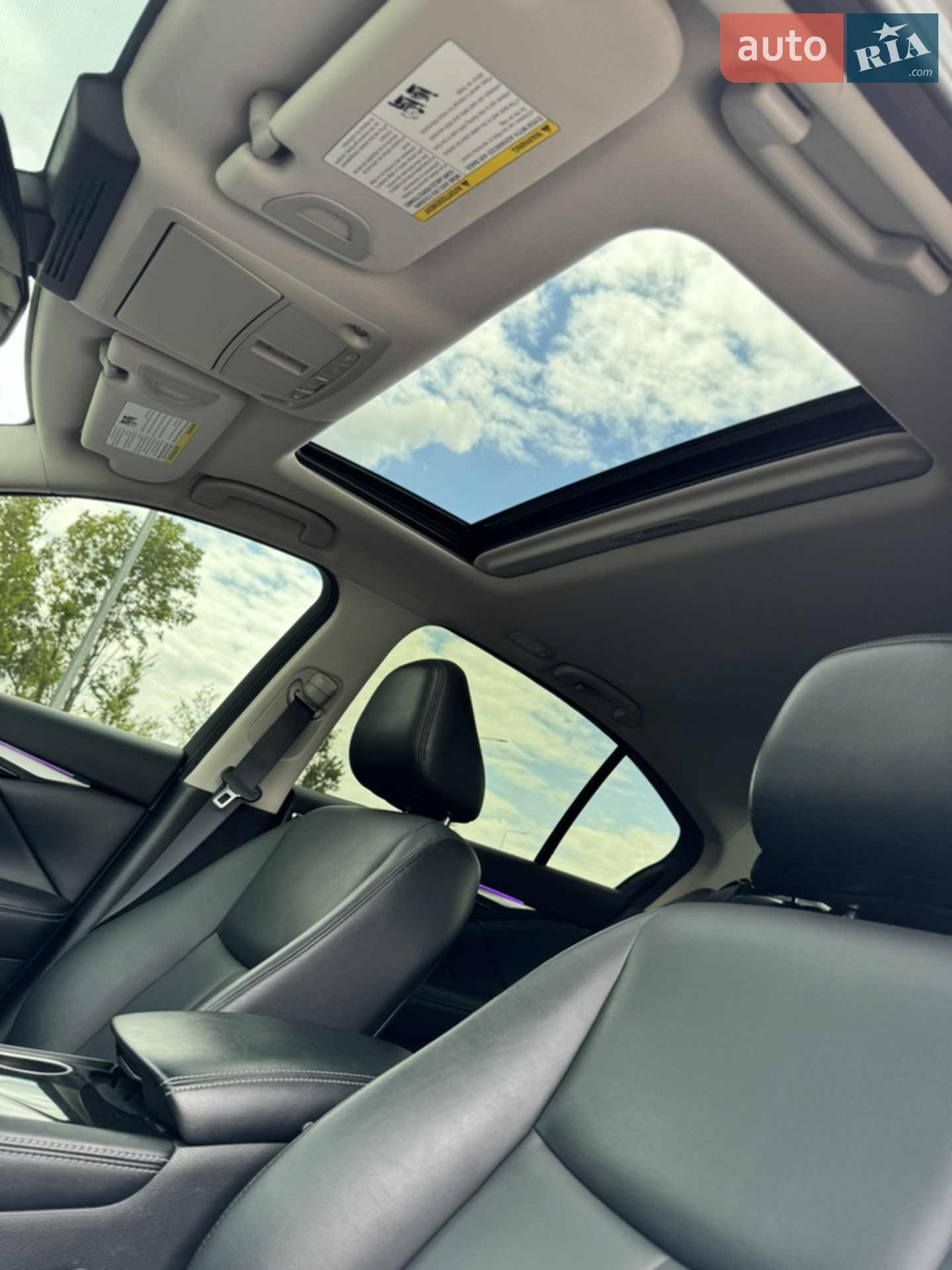 2017 Infiniti Q50 - мініатюра 23