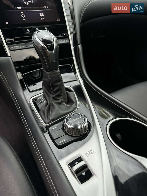 Седан Infiniti Q50 2017 в Хмельницком фото 27 Седан Infiniti Q50 2017 в Хмельницком