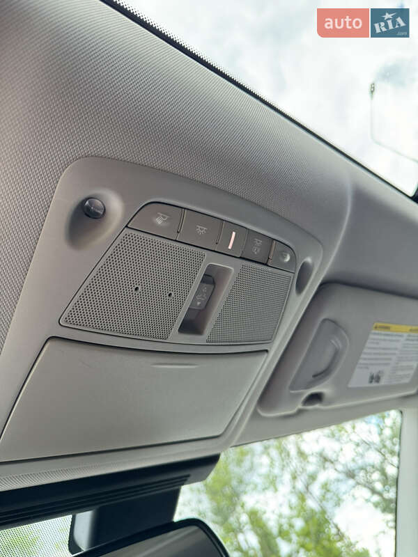 Седан Infiniti Q50 2017 в Хмельницком фото 25 Седан Infiniti Q50 2017 в Хмельницком