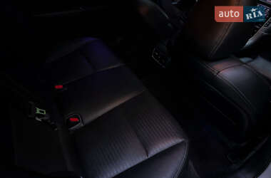 Седан Infiniti Q50 2017 в 