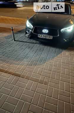 Седан Infiniti Q50 2018 в Киеве