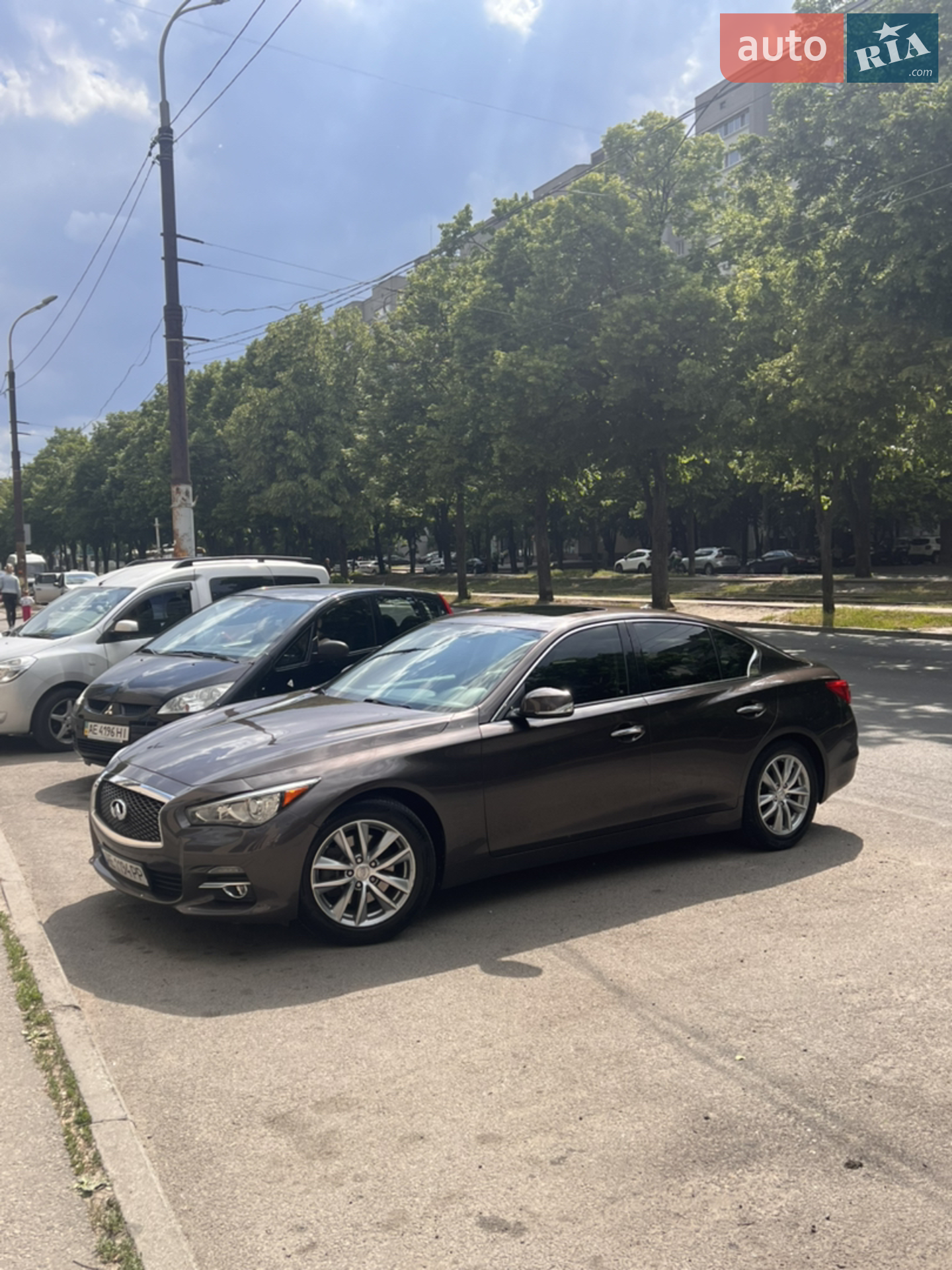 2015 Infiniti Q50 - мініатюра 13