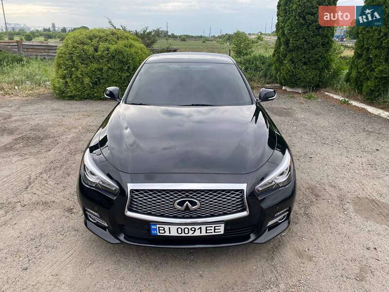 Седан Infiniti Q50 2015 в Киеве фото 3 Седан Infiniti Q50 2015 в Киеве