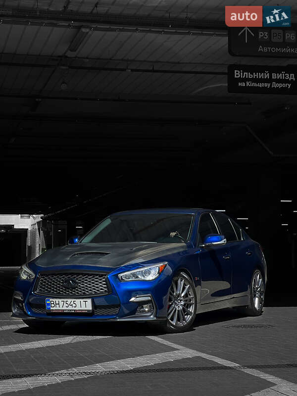 Седан Infiniti Q50 2016 в Києві