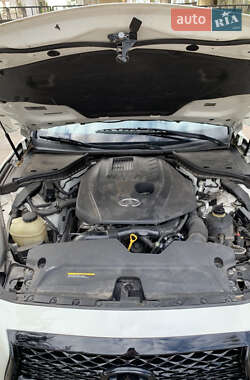 Седан Infiniti Q50 2017 в Кривому Розі