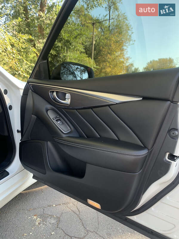 Седан Infiniti Q50 2017 в Кривому Розі фото 20 Седан Infiniti Q50 2017 в Кривому Розі