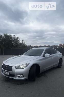 Седан Infiniti Q50 2014 в Хмельницком