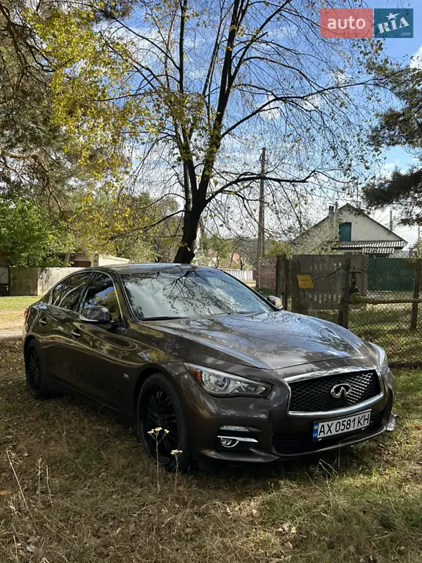 Infiniti Q50