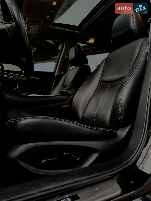 Седан Infiniti Q50 2016 в Києві