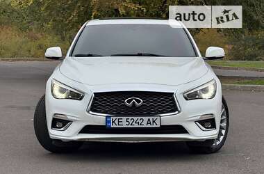 Седан Infiniti Q50 2018 в Кривом Роге