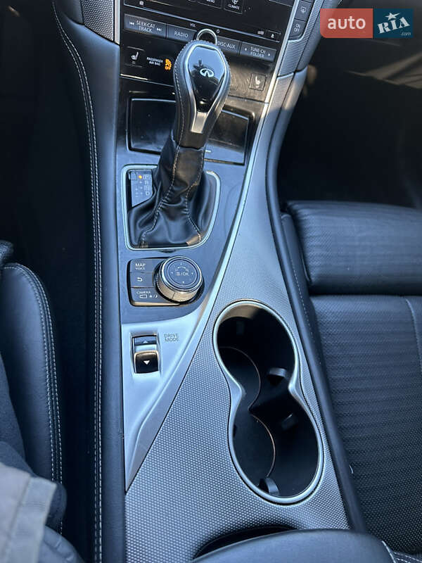 Седан Infiniti Q50 2019 в Нововолинську