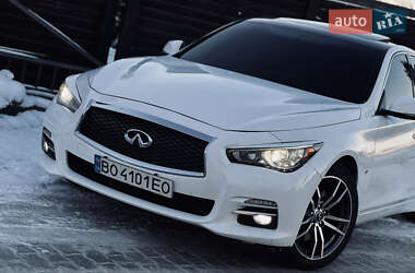 Седан Infiniti Q50 2015 в Тернополе