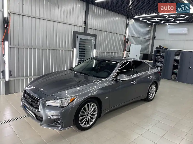 Infiniti Q50