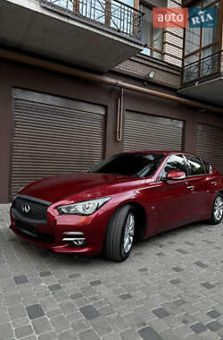 Седан Infiniti Q50 2014 в Дніпрі