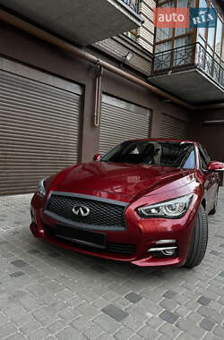 Седан Infiniti Q50 2014 в Дніпрі