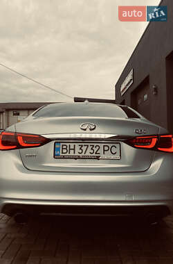 Седан Infiniti Q50 2017 в Ужгороді