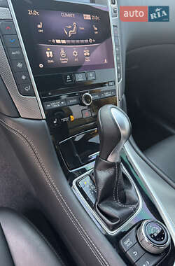 Седан Infiniti Q50 2016 в Одессе