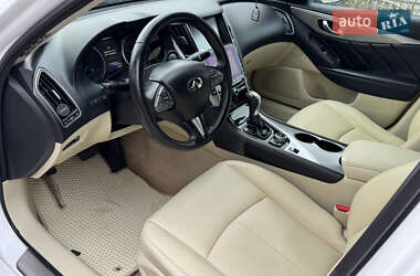 Седан Infiniti Q50 2013 в Запоріжжі