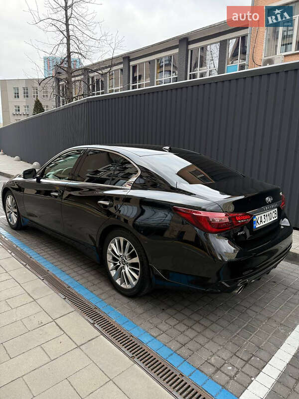 Седан Infiniti Q50 2017 в Киеве