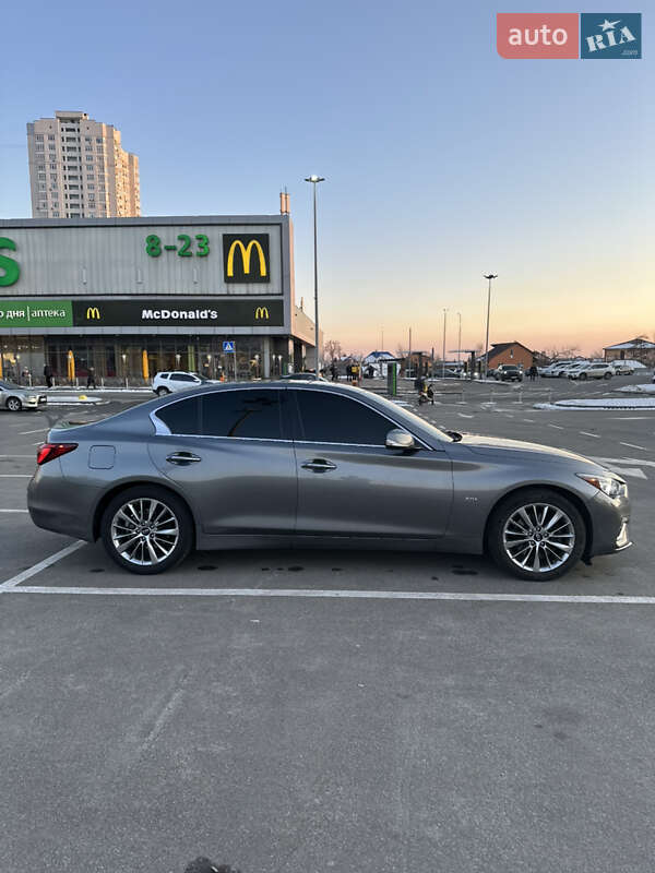 Седан Infiniti Q50 2017 в Києві