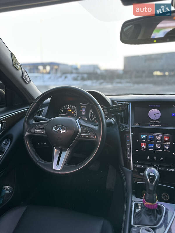 Седан Infiniti Q50 2017 в Києві
