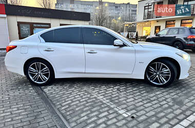 Седан Infiniti Q50 2014 в Луцьку