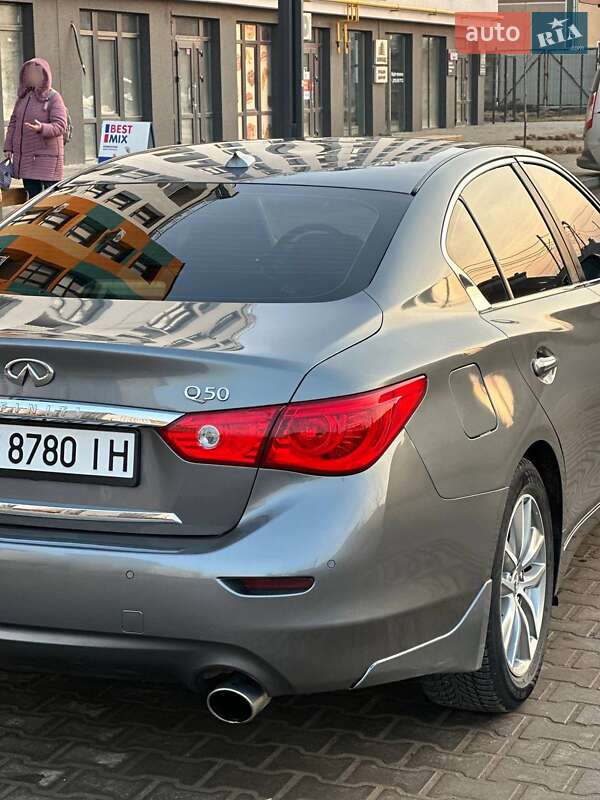 Седан Infiniti Q50 2016 в Ивано-Франковске
