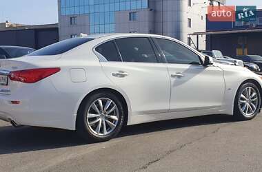 Седан Infiniti Q50 2013 в Киеве