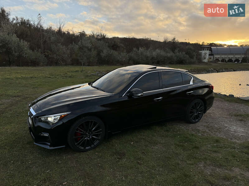 Седан Infiniti Q50 2018 в Днепре