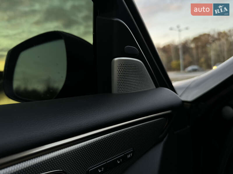 Седан Infiniti Q50 2018 в Днепре