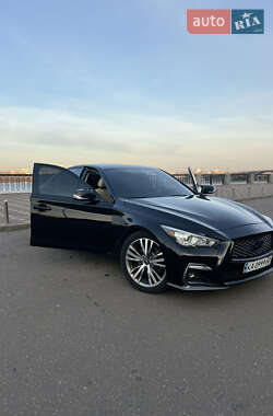 Седан Infiniti Q50 2019 в 