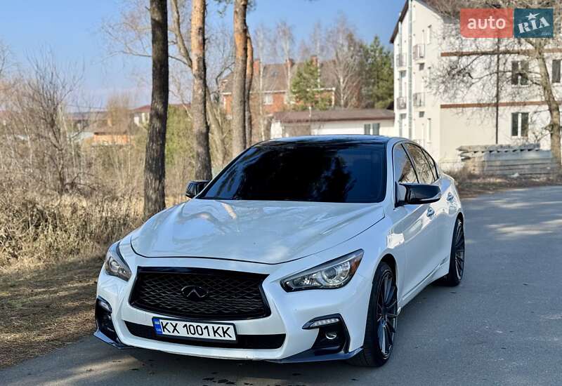 Седан Infiniti Q50 2017 в Киеве