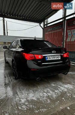 Седан Infiniti Q50 2016 в 
