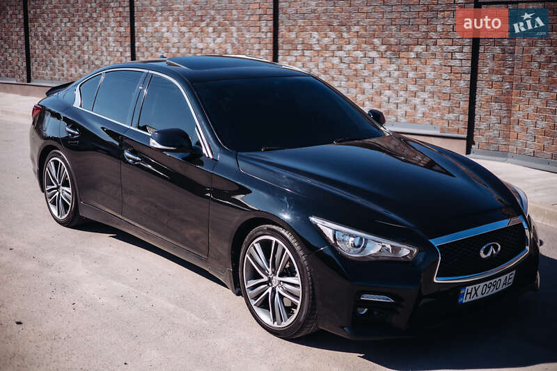 Седан Infiniti Q50 2016 в Виннице