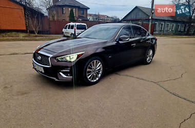 Седан Infiniti Q50 2017 в 