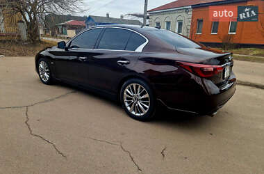 Седан Infiniti Q50 2017 в 