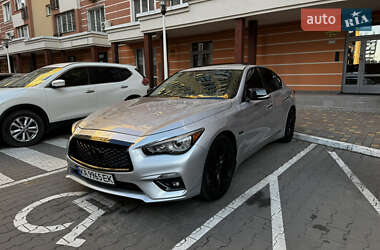 Седан Infiniti Q50 2017 в 
