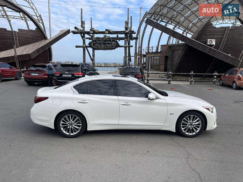 Седан Infiniti Q50 2020 в Одессе