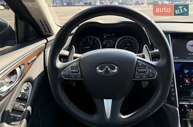Седан Infiniti Q50 2017 в 