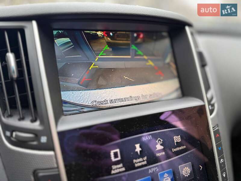 Седан Infiniti Q50 2015 в Киеве