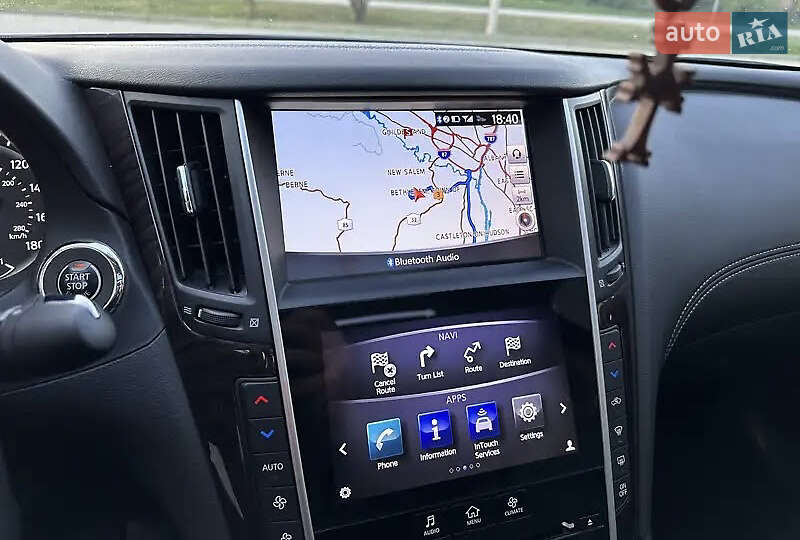 Седан Infiniti Q50 2018 в Дніпрі